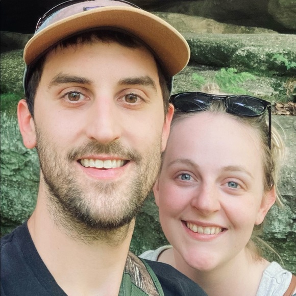 Meet your Posher, Joanna - Picture 2 of 3